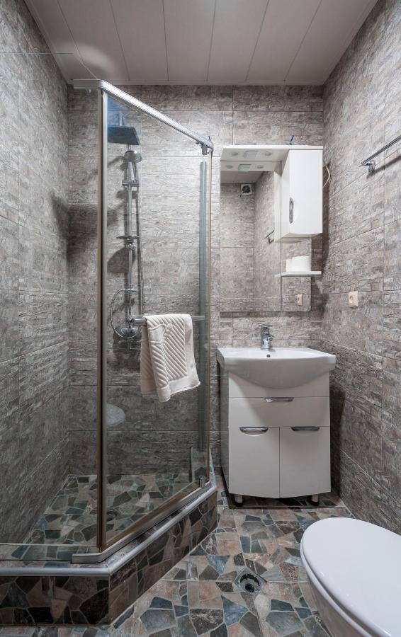 Hotel At Gomi 19 Тбилиси Экстерьер фото
